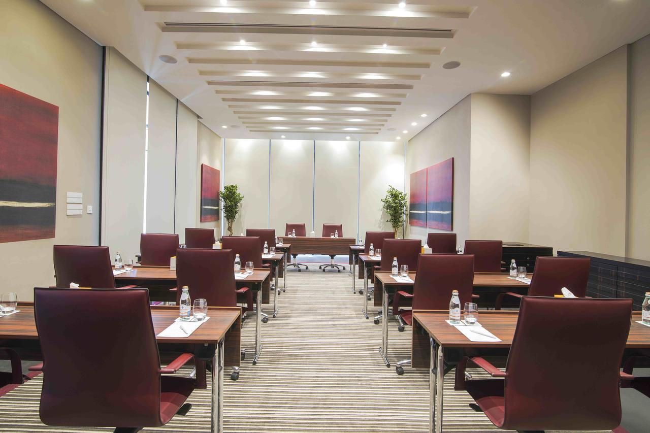 Centro Waha By Rotana Hotel